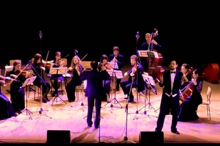 KIRILL POPOV (BARITONE) “O SOLE MIO“
