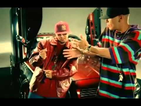 Alexis y Fido: Me Quiere Besar ( Official