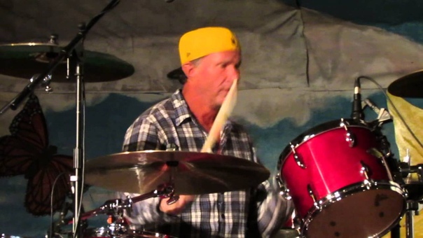 Watch Chad Smith of RHCP Play Scar Tissue with Camp Korey