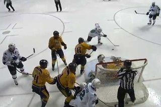 Gotta See It: Rinne's unbelievable series of saves