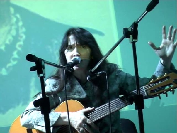 B. Akhmadulina: Anne Kalandadze. A. Kalandadze: Gde Esche
