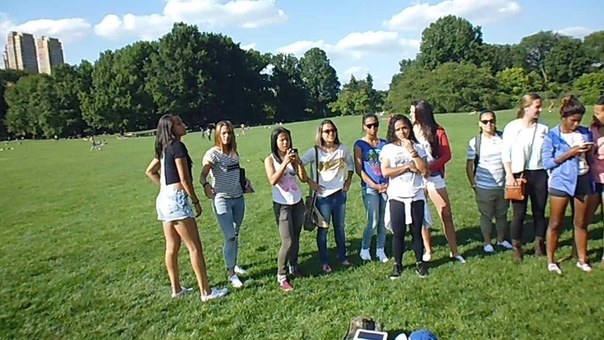 SCORPIONE GIRLS :) IN CENTRAL PARK NEW