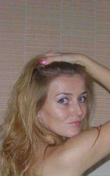 №8, Елена Розанова №8, Елена Розанова