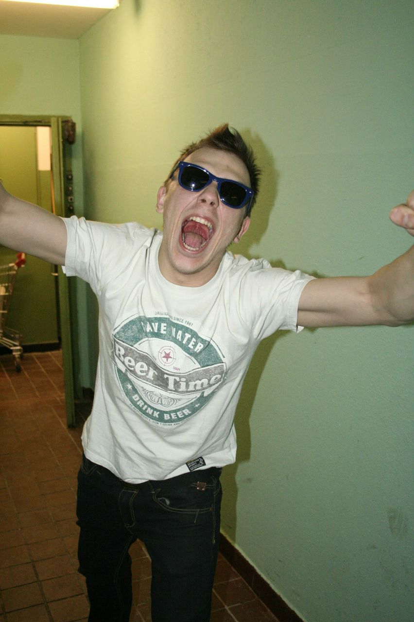 Виктор Кюфь | Москва