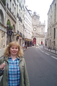 Людмила Петрова