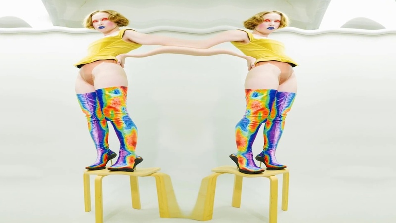 vōx Be Bigger ( Director Sarah