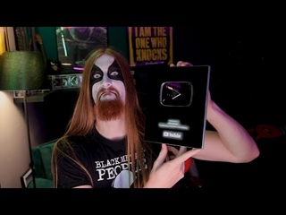 Finally! BLACK youtube BUTTON?!