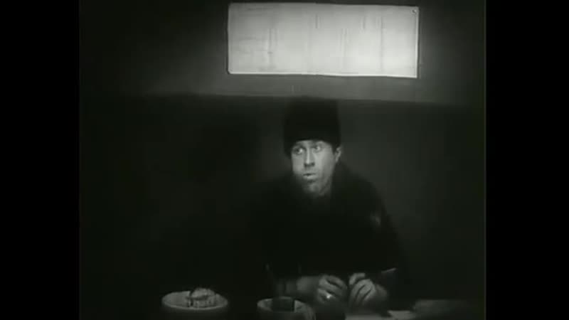 Девушка с коробкой (1927) к компания Межраблом