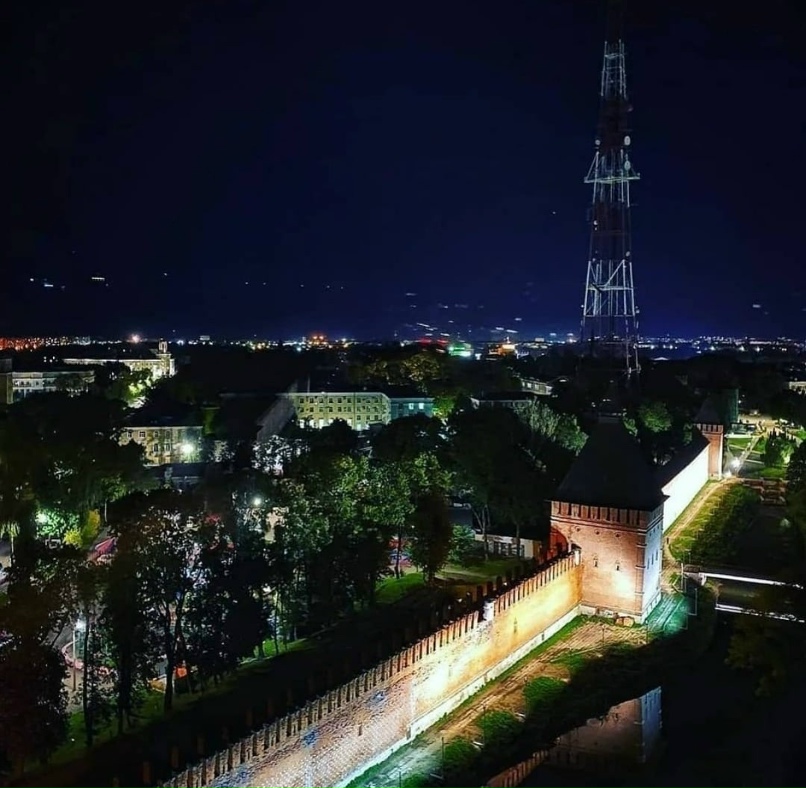 Ночной Смоленск. Фотограф Евген Гаврилов 2025 Я люблю Смоленск ВКонтакте