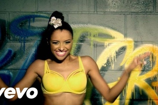 Bonnie Bennett - Put Your Graffiti On Me