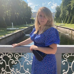 Карина Колобова
