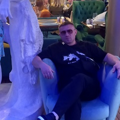 Юрий Заринский