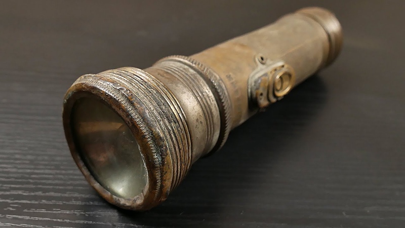 Restoration Of a Vintage Flashlight, Brass Electric Torch